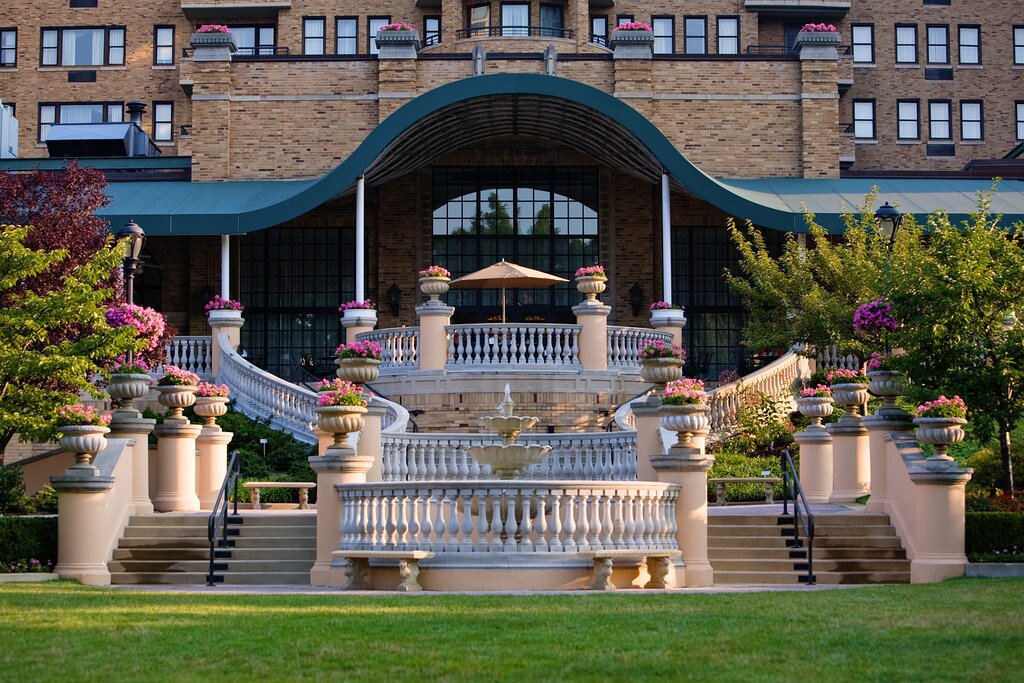 The front terrace and fountain of the Omni Shoreham Hotel in Woodley Park, Washington, DC